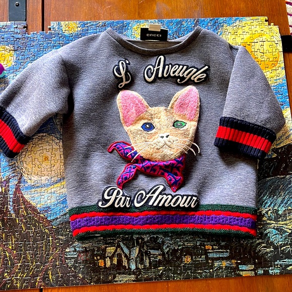 Gently worn Gucci 1/2 length sleeve sweatshirt size 6. - Picture 1 of 6